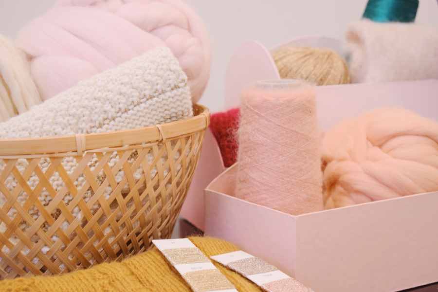 L’HISTOIRE D’UN PULL, 2ÈME ÉTAPE : LES FILS - Des Petits Hauts