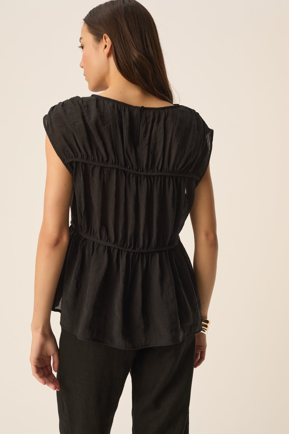 Top Sarah Noir