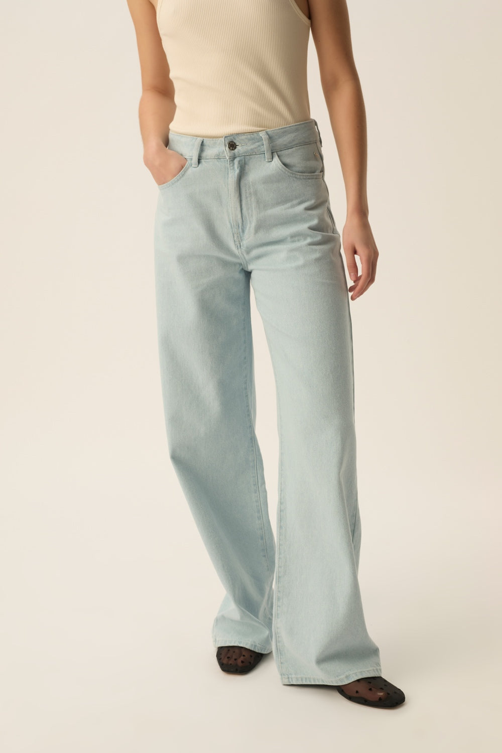 Jean Louela Ice Blue