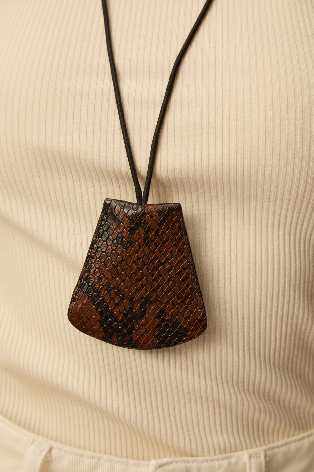 Porte clé cloche Nypon Python