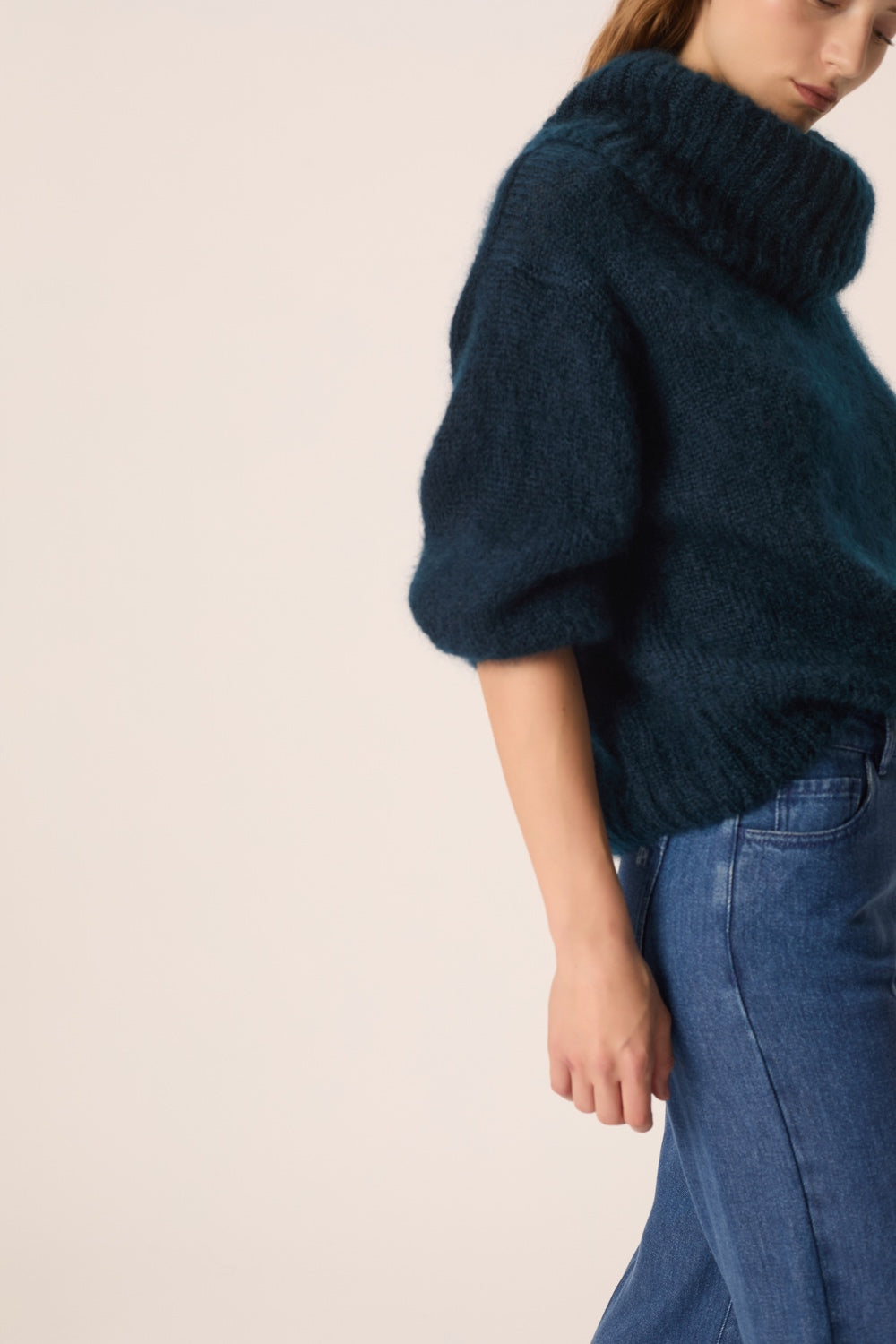 Pull Chalma Paon