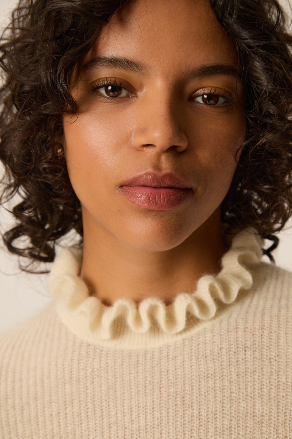 Pull Canello Creme