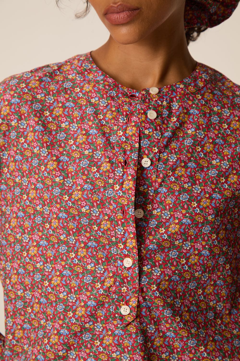 Robe Eugea Lena