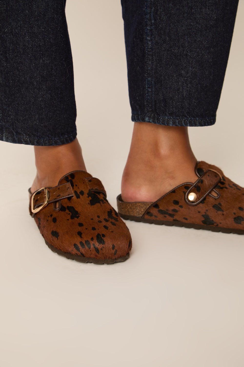 Mules Wambi Brown Cow